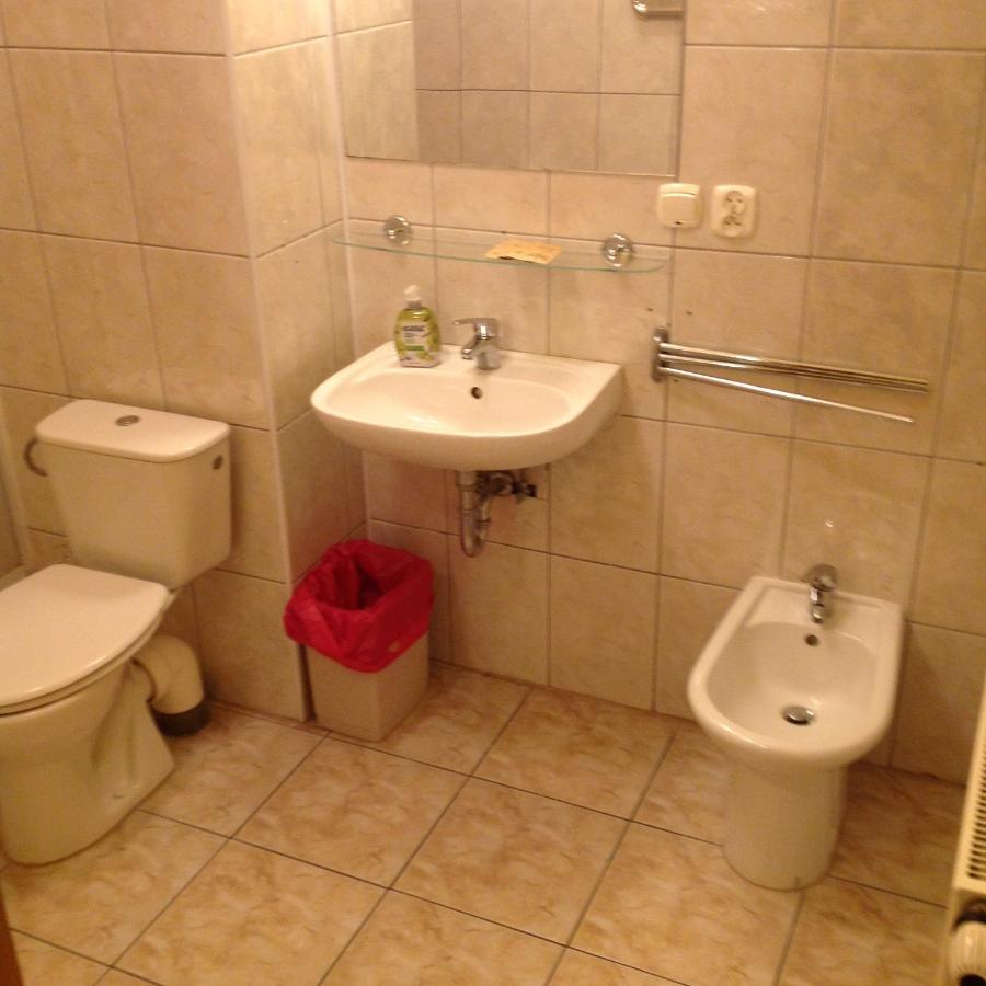 Villa Centrum With Access Kitchen (Adults Only) Zielona Gora  Ngoại thất bức ảnh